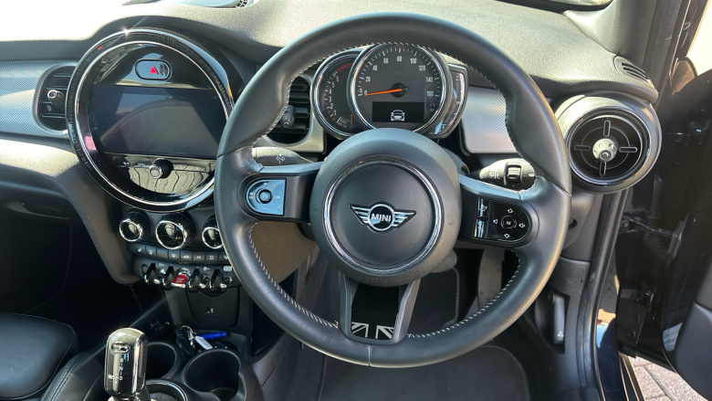 MINI Hatchback 1.5 Cooper Exclusive Premium 3dr Auto Petrol Hatchback